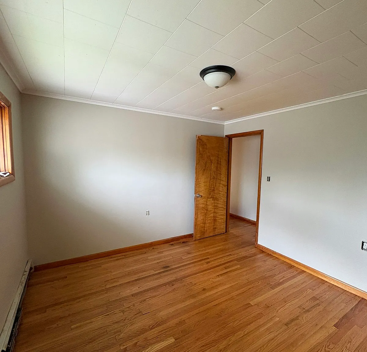 725 Wheeler Avenue, Unit Rear Right — Photo 1