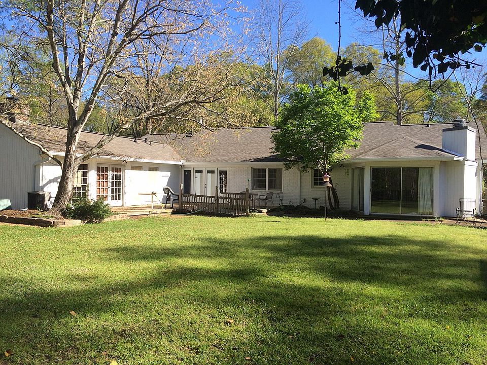 2nd image of 1510 Brecon Dr