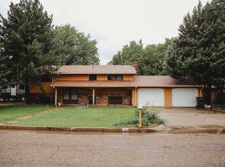 213 Willow Valley Dr, Lamar, CO 81052