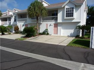 128 Sun Isle Cir, Treasure Island, FL 33706