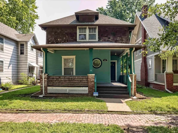 306 SW Clay St, Topeka, KS 66606