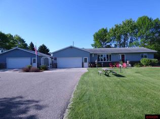 612 County Road 9, Lake Crystal, MN 56055