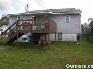 618 Memorial Dr, New Kensingtn, PA