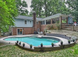 4244 Tottenham Rd, Charlotte, NC 28226