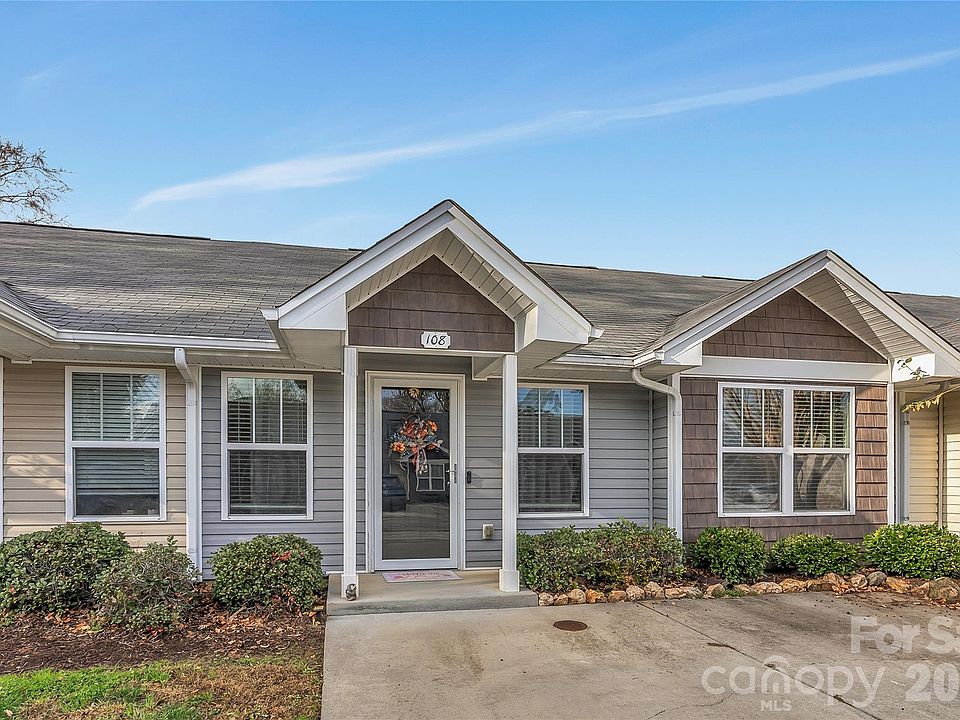 1st image of 108 Lassiter Ct