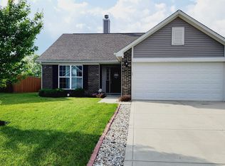 1267 W Crystal Dr, Fortville, IN 46040
