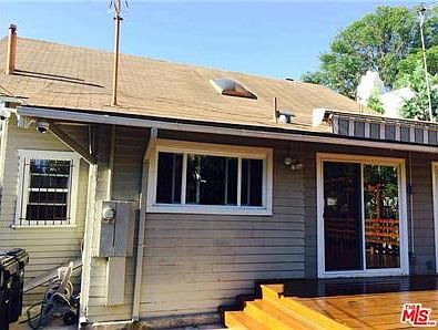 2nd image of 4837 Oakwood Ave