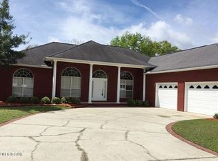 3306 Country Club Dr, Lynn Haven, FL 32444