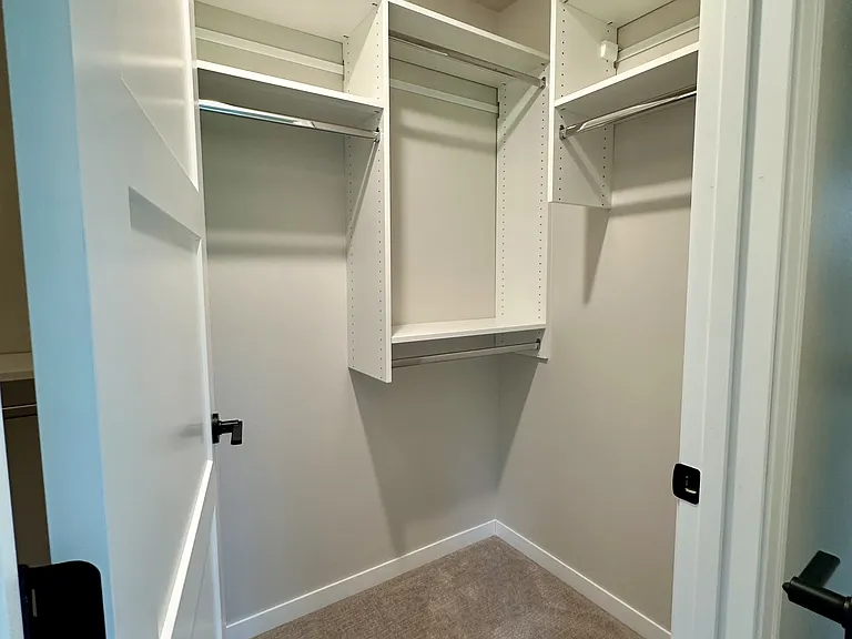 217 E Countryside Ave — Photo 10