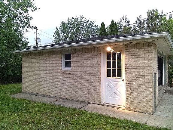 5th image of 29 Kingswood Dr