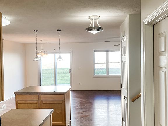 5th image of 3630 McLaughlin Dr