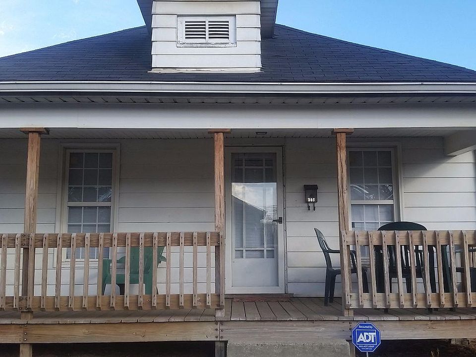 1st image of 303 Harlan St