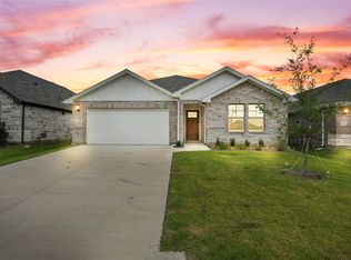 1328 Los Olmos Ln, Crandall, TX 75114