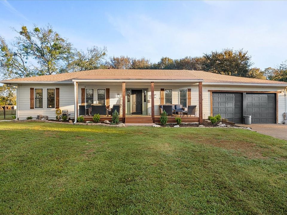 1st image of 4507 County Road 2208