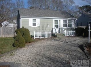 10 Wedgemere Rd, West Yarmouth, MA 02673