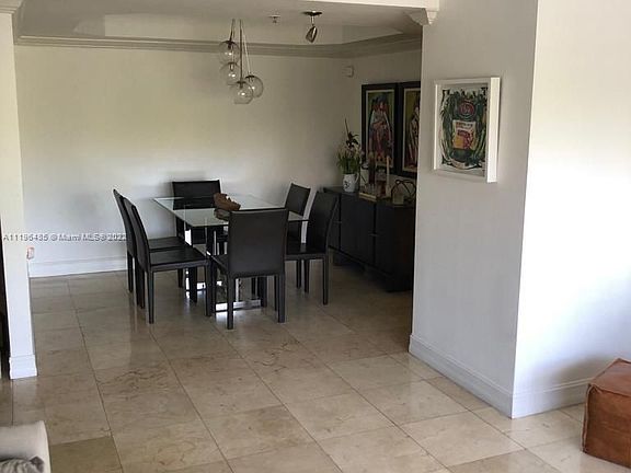 4th image of 101 Sidonia Ave APT 301