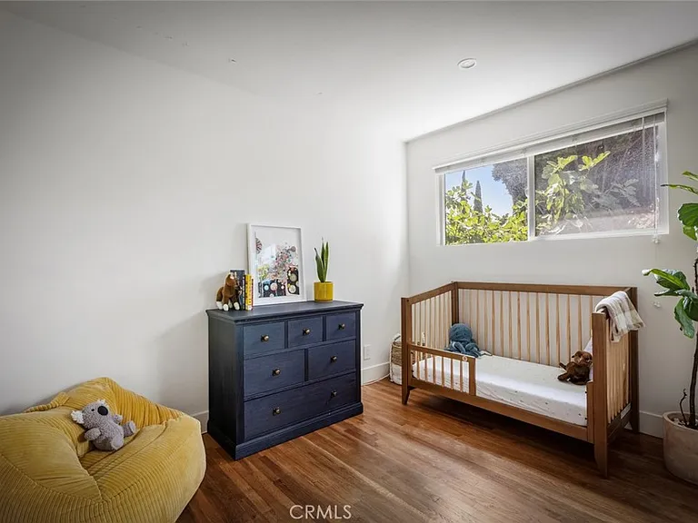 2304 W Avenue 31 — Photo 14