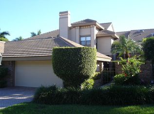 4030 Crayton Rd, Naples, FL 34103