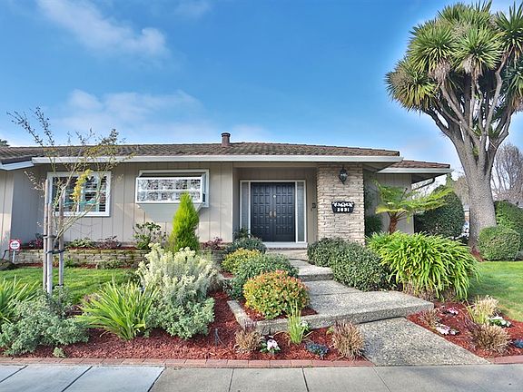 4th image of 2631 Meridian Ave