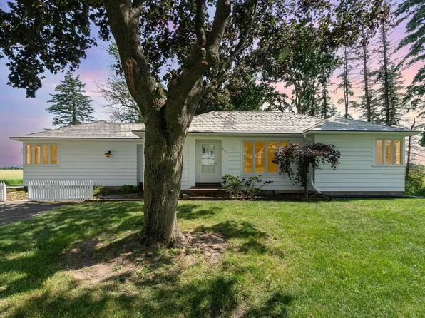 662 Midland Rd, Bay City, MI 48706