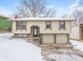 2212 NW 64th Ter, Kansas City, MO 64151