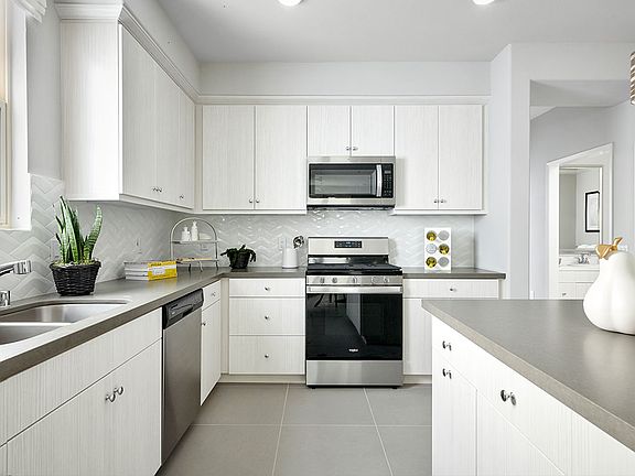 Residence 1 - Kitchen