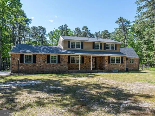 16 Saw Mill Rd, Medford, NJ 08055