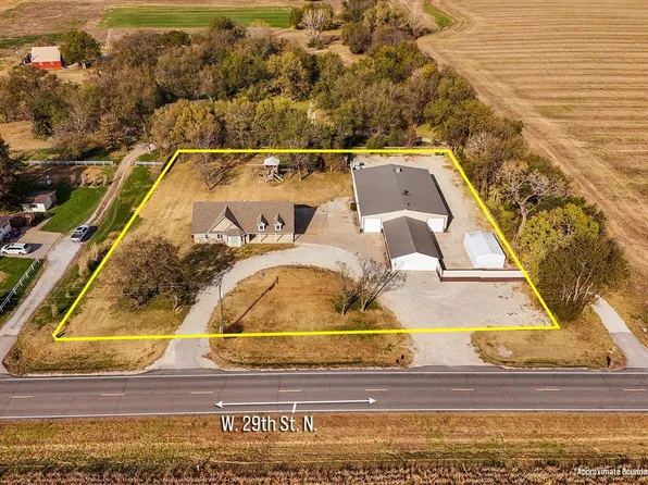 17212 W 29th St N, Colwich, KS 67030
