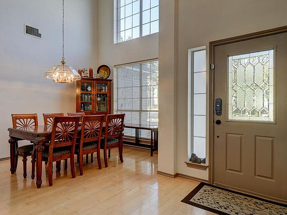 5th image of 5339 Magdelena Dr