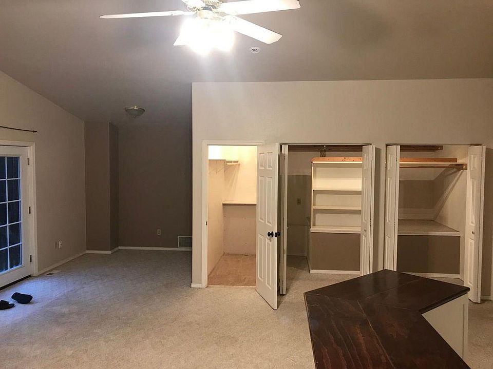 2nd image of 11530 Hawkins Ln