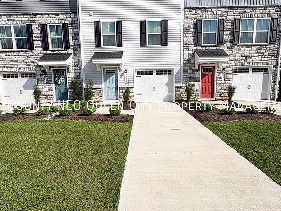 2nd image of 3559 Conifer Cir