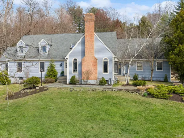 230 Ridgecrest Road, Briarcliff Manor, NY 10510