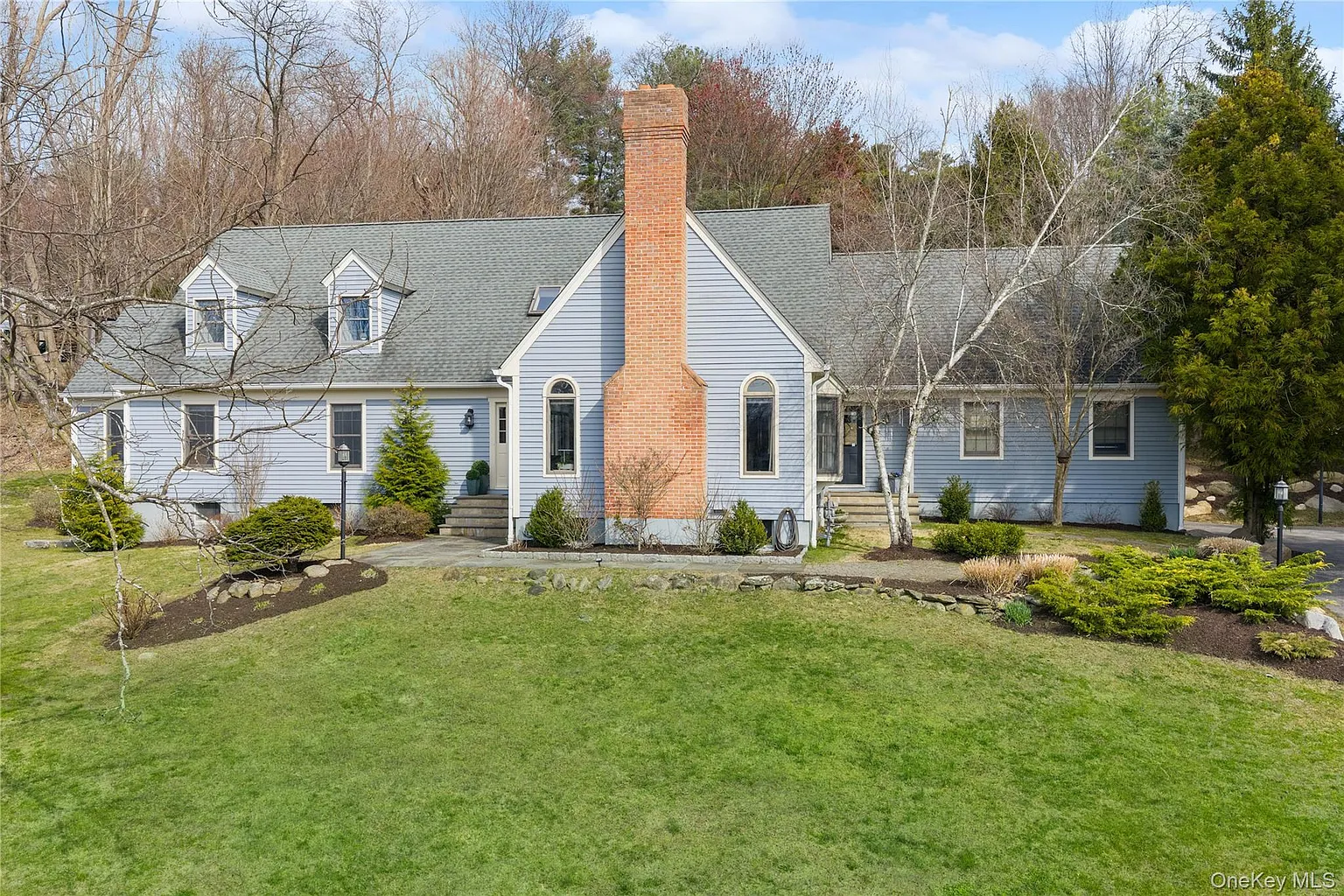 230 Ridgecrest Road photo 1