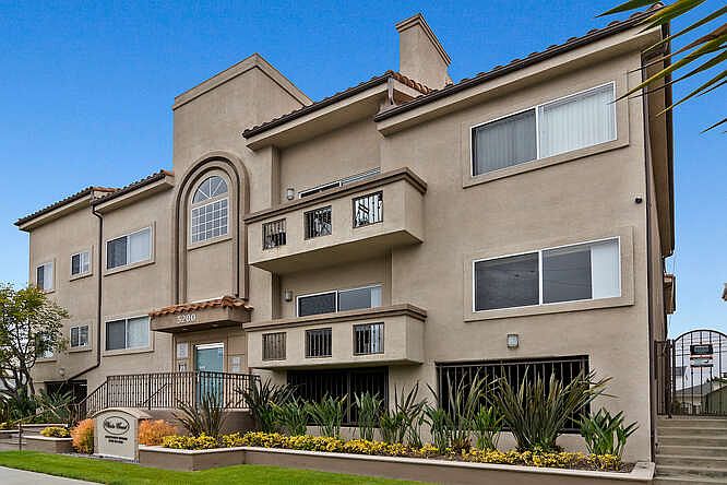 1st image of 5200 Inglewood Blvd