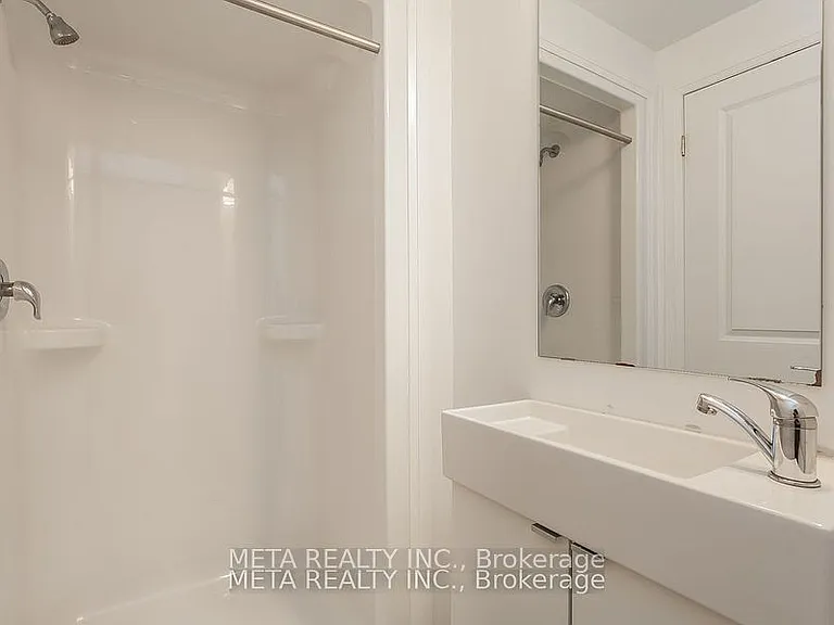 1900 Simcoe St N #530 — Photo 7
