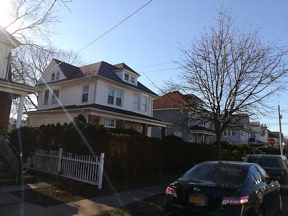3rd image of 48 Albemarle Ave
