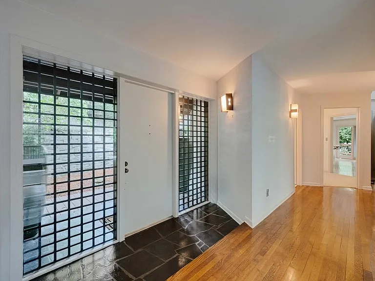 130 Huntcliff Point — Photo 4
