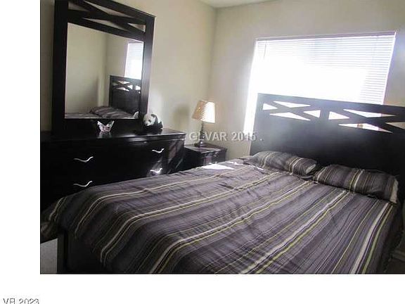 3rd image of 7842 W Gilmore Ave #0