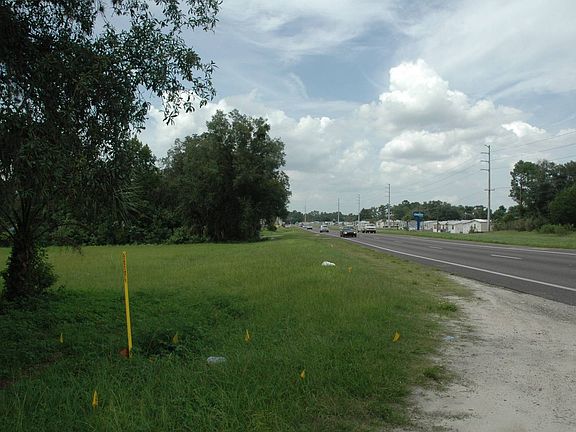 3rd image of 333 S Highway 17 E