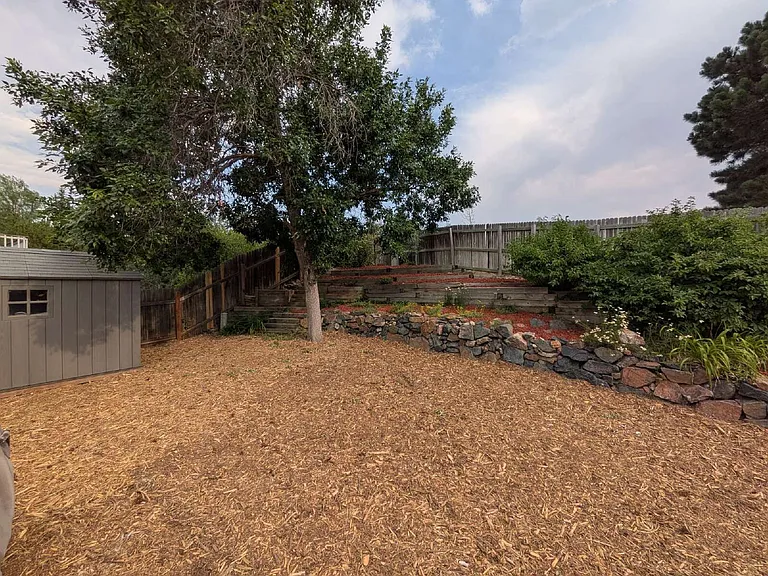 2128 Beacham Dr — Photo 22