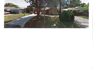 1412 Hopkins St, Sacramento, CA