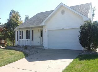 16215 Erskine Cir, Omaha, NE 68116