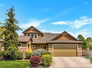 2914 E Deerhill Dr, Meridian, ID 83642