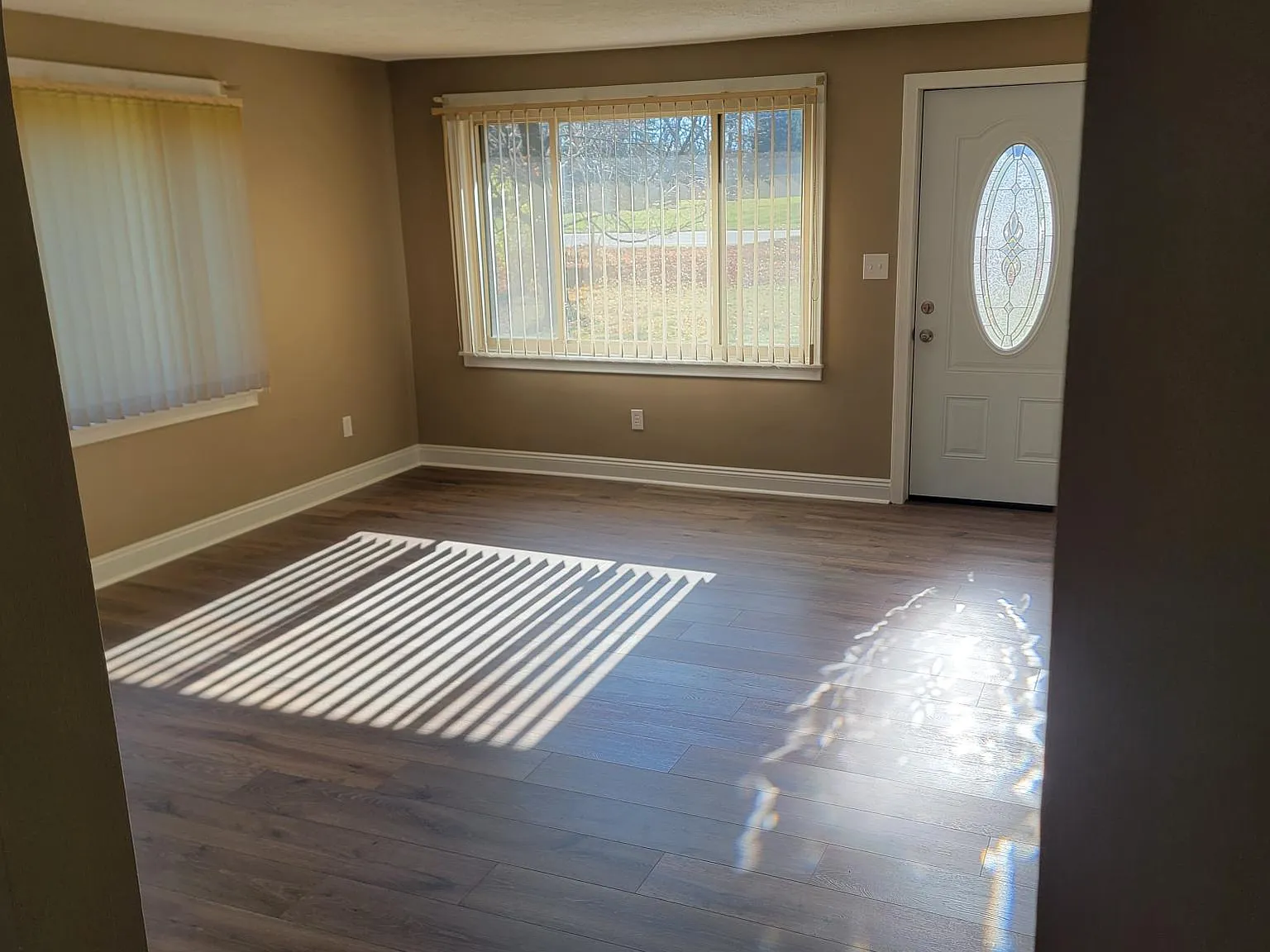 3 bed, 1467 sqft, $1,700 — Photo 4