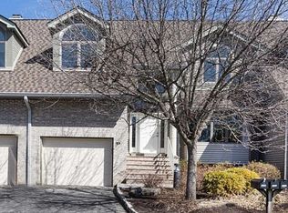 310 Cedar Ct, Norwood, NJ 07648
