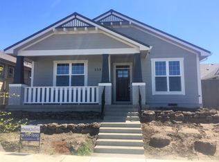 559 Windsong Way, Medford, OR