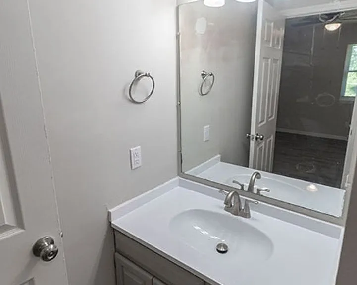 1923 Mirtle Grove Ct — Photo 24