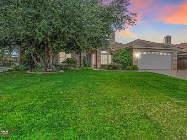 10901 Delusion Dr, Bakersfield, CA 93311