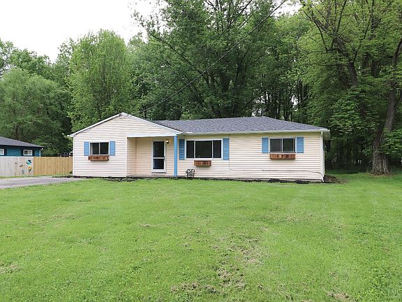 2nd image of 1369 Lela Ln