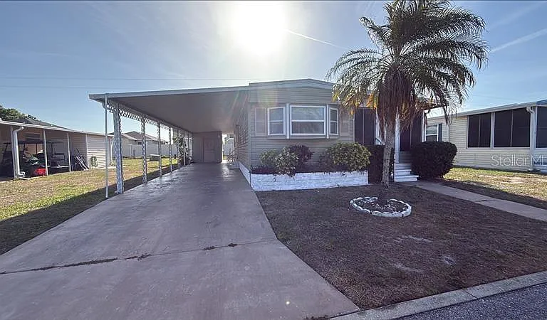3037 88th Street Cir E — Photo 2